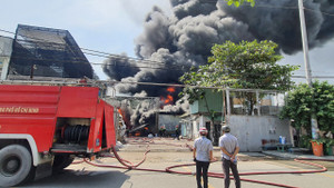 Đại biểu HĐND TP.HCM lo cháy nổ, ô nhiễm tiếng ồn do 'hát karaoke cả ngày'