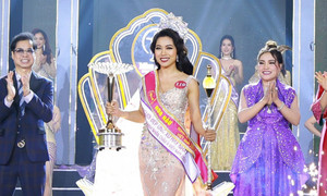 Màn ứng xử giúp Đỗ Thị Quỳnh đăng quang Hoa hậu Doanh nhân châu Á Việt Nam 2022