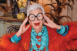 Biểu tượng thời trang 101 tuổi tiết lộ điều giúp bà nổi tiếng bất chấp tuổi tác