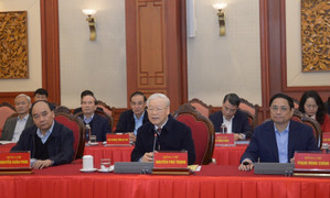 Tổng Bí thư chủ trì cuộc họp của Bộ Chính trị với lãnh đạo TP.HCM