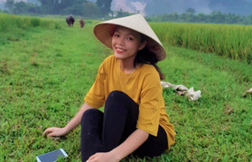 Thủ khoa đại học từng đi làm công nhân