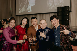 Sao Việt 7/12: Dàn sao đình đám dự đám cưới con gái Xuân Hinh