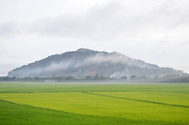 Núi Sam và huyền tích linh thiêng