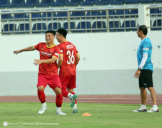 Đội tuyển Việt Nam đón tin vui từ Bùi Tiến Dũng