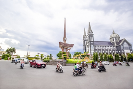 Căn hộ vừa túi tiền, vững pháp lý hút khách