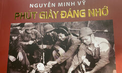 'Phút giây đáng nhớ' - cuốn sách ảnh lưu giữ những tư liệu vô giá