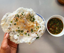 Món bánh lạ miệng mỗi lần ăn là phải ‘đập’, trót thử 1 lần là muốn ăn hoài