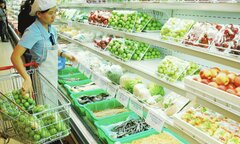 Chợ dân sinh áp đảo, hệ thống phân phối thực phẩm an toàn khó phát triển