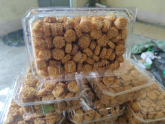 Lào Cai: Xử lý gần 1.500 hộp mì tôm chiên ăn liền không rõ nguồn gốc xuất xứ