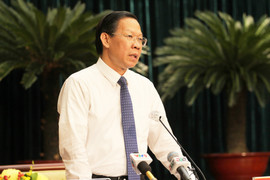Chủ tịch Phan Văn Mãi nhận khuyết điểm trước HĐND TP.HCM