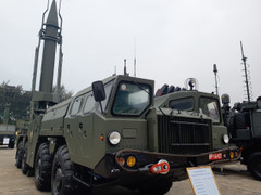 Hệ thống tên lửa Scud tại Triển lãm Quốc phòng 2022