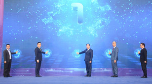 'Mỗi cán bộ phải thoát khỏi thói quen vùng an toàn và ủng hộ cái mới'