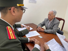 Bắt giám đốc một trung tâm thuộc Sở NN&PTNT Thừa Thiên - Huế