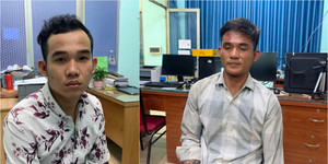 Tạm giữ 2 kẻ đuổi đánh cảnh sát giao thông ở TP.HCM