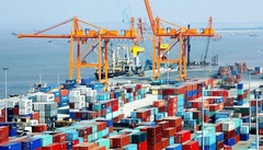 Việt Nam lọt top 30 nền kinh tế xuất nhập khẩu hàng hóa lớn nhất