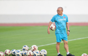 HLV Park Hang Seo không giấu bài, mong tuyển Việt Nam lành lặn