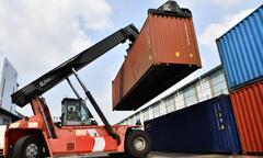 Xuất nhập khẩu lập kỷ lục mới, đạt mốc 700 tỷ USD