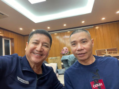 Sao Việt 18/12: Nghệ sĩ Chí Trung hé lộ ảnh tập Táo quân 2023 cùng NSND Công Lý