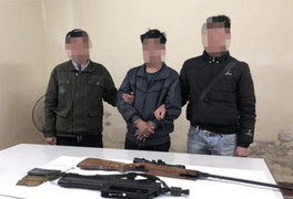 Bắt kẻ bị truy nã đặc biệt nguy hiểm, thu giữ 2 khẩu súng và nhiều viên đạn