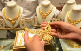 Giá vàng hôm nay 19/12: Giảm nhẹ so với tuần trước