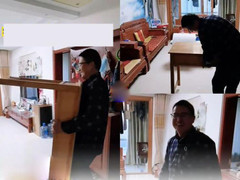 Thầy giáo mang bàn đến nhà tặng học sinh và bài học giáo dục sâu sắc