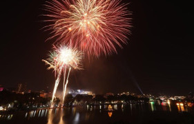 Hà Nội sẽ có 31 điểm bắn pháo hoa trong đêm Giao thừa Tết Quý Mão 2023