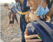 Cứu bé gái 5 tuổi rơi xuống hố cọc ép bê tông ở Đồng Nai