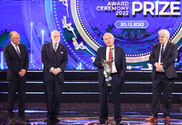 5 nhà khoa học phát minh công nghệ mạng toàn cầu đoạt giải VinFuture 3 triệu USD