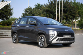 Nhiều mẫu ôtô được giảm giá dịp cuối năm