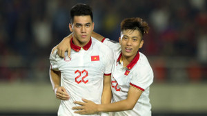 Thắng Lào 6-0, tuyển Việt Nam đứng đầu bảng B AFF Cup 2022