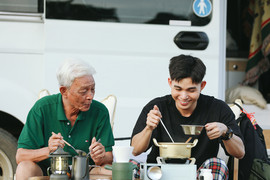 Jun Phạm trải lòng về mùa Giáng sinh buồn 15 năm trước