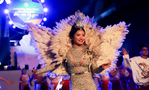 Rực rỡ sắc màu Carnaval mùa đông Hạ Long