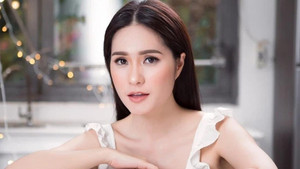 Đoàn Di Băng gây tranh cãi khi phát ngôn 'Hết tiền, nên không nôn Tết'