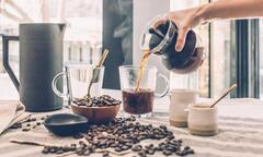 Nguy cơ tử vong tăng gấp đôi khi uống 2 tách cà phê trở lên mỗi ngày