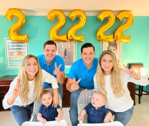 Cuộc sống của 2 cặp sinh đôi kết hôn với nhau: Ở chung nhà, có thai cùng lúc