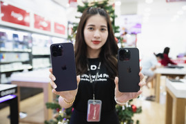 Smartphone nào dẫn đầu danh sách bán chạy cuối năm?