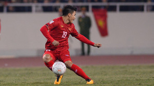 Cận cảnh Quang Hải chuyền tinh tế, Hoàng Đức ghi bàn khiến Malaysia tan hy vọng