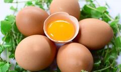 3 loại thực phẩm ăn uống nhiều sẽ làm tóc bạc sớm