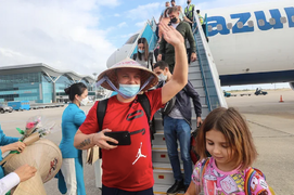 Hơn 707.000 du khách quốc tế đến Việt Nam trong tháng cuối năm 2022