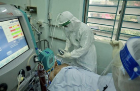 Nhiều nhân viên y tế TP.HCM vẫn chưa nhận được tiền hỗ trợ chống dịch COVID-19