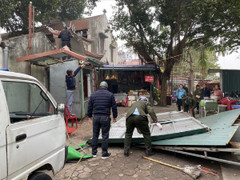 Hà Nội: Phường Bồ Đề ra quân xử lý nghiêm vi phạm trật tự đô thị