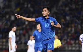 Đánh bại Campuchia, Thái Lan giữ ngôi đầu bảng AFF Cup 2022