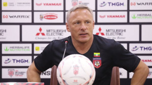 HLV Myanmar: 'Quyết đá cống hiến trước tuyển Việt Nam'