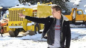 Sau phẫu thuật, sao phim Avengers vẫn nguy kịch nhưng không chuyển biến xấu