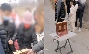 Rước dâu về, chú rể 3 lần bị dân làng nhà gái chặn đường trấn lột