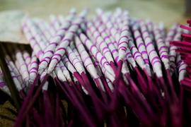 Thủ phủ hương trầm Hà Tĩnh rộn ràng vào vụ Tết 