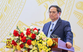 Thủ tướng: Huy động mọi nguồn lực phát triển hạ tầng GTVT