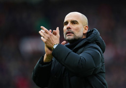 Thua Man Utd, HLV Guardiola thừa nhận Man City hết cơ hội vô địch Ngoại Hạng Anh