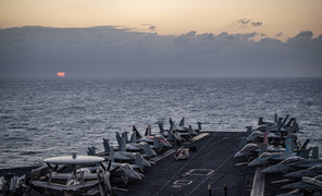 Nhóm tác chiến tàu sân bay Mỹ tiến vào Biển Đông