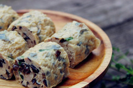 Món giò thủ ngày Tết: Chuyên gia lưu ý chế độ ăn tránh 'rước bệnh vào thân'